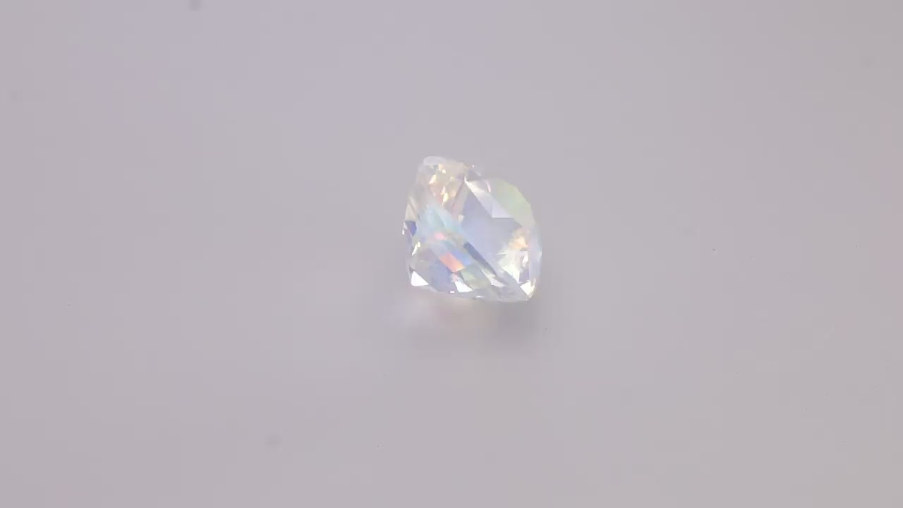 Rainbow Moonstone 4.17 ct